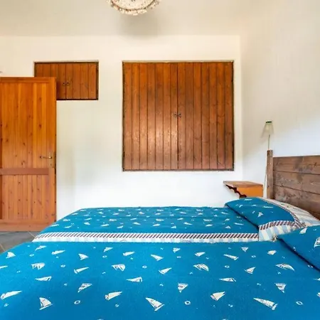 Holiday home Ginepro, Spaziosa, A 200 Metri Dal Mare Marongiu