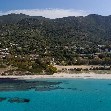 Ginepro, Spaziosa, A 200 Metri Dal Mare Marongiu